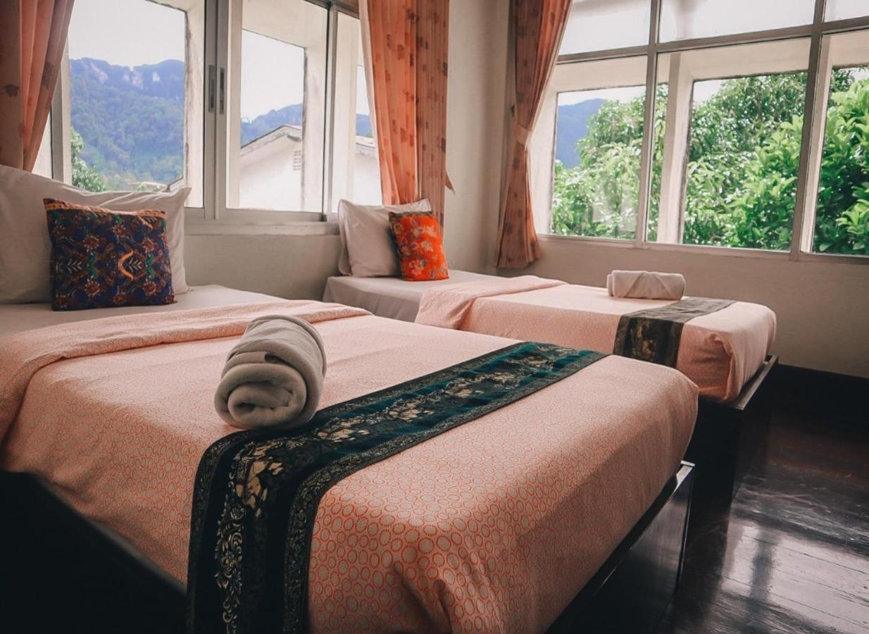 Thaweesuk Heritage Homestay Phang Nga Exterior foto
